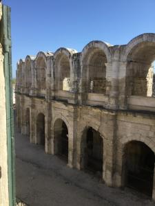 Appartements Studio avec vue sur les arenes : photos des chambres