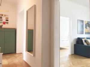 Bright, lovely and quiet apartment at the heart of Vienna, Nachmarkt, City center