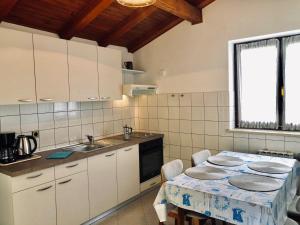 Apartments Petricic with swimming pool