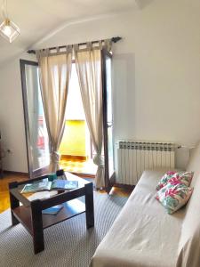 Apartments Petricic with swimming pool 