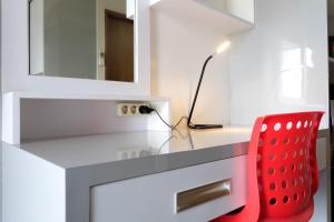 Comfy Studio Room The Oasis Apartment By Travelio