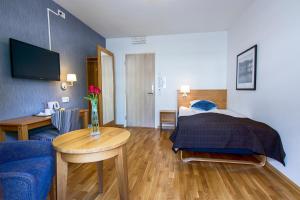 Single Room room in Molde Fjordstuer - by Classic Norway Hotels