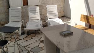 Akti Miaouli Holiday Home Syros Greece