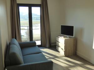 Hotels Hotel Les Galets : Suite Familiale