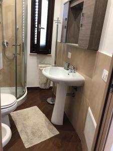 Deluxe Double Room with Shower