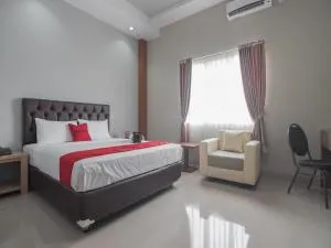 RedDoorz near Islamic Center Samarinda - 沙马林达
