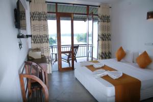 Sanu Lagoon Resort & Spa