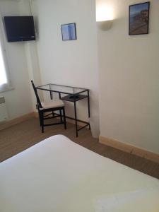 Hotels Hotel L'Oustaou : photos des chambres