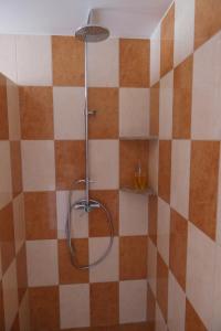 Apartments and rooms Brunko