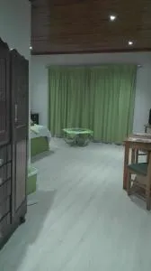 Guest Lodge on the Edge - Thornham