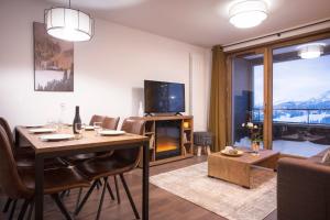 Appart'hotels Residence Club MMV Les Chalets des Cimes : Appartement Confort 2 Chambres - 6 Personnes