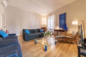 Monti Stunning Apartment with Terrace