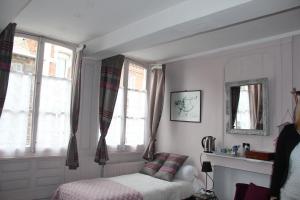 B&B / Chambres d'hotes Les Capucines : photos des chambres