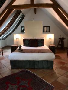 B&B / Chambres d'hotes Le Puits D'Angle : Chambre Double de Luxe - La Chanteclerc