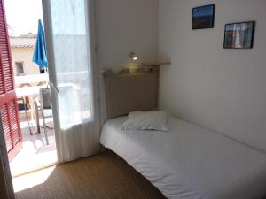 Hotels Hotel L'Oustaou : photos des chambres