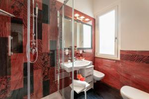 Double Room with Private External Bathroom room in B&B La Maison de Jo