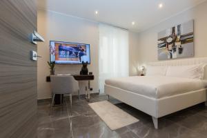 Deluxe Double Room with Bath