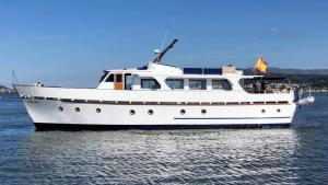 Don Maximo Yacht Hotel