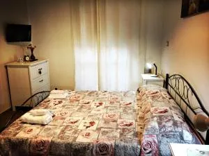 THE HIVE GUEST HOUSE - 伊格莱西亚斯