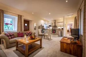 Lochsie Cottage - Glenmore