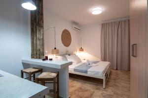 Kallisti Studios & Apartments Skyros Greece