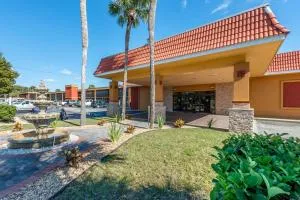 Quality Inn and Suites Palatka Riverfront - Palatka