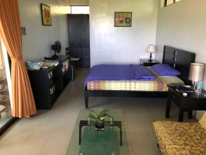 Modern Room with beautiful pool