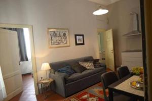 Central and cozy apartment in Lucca