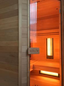 Villas Estive des Angelettes Piscine chauffee Sauna : photos des chambres