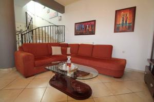 Natasa’s home Agios Ioannis Karousades