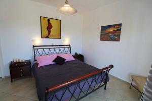 Natasa’s home Agios Ioannis Karousades