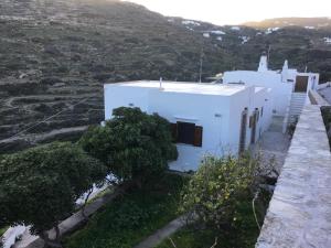 VILLA LEMONIA Sifnos Greece