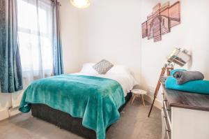 Elegant Central Exeter Apartment 5 min walk quay - Sleeps 4