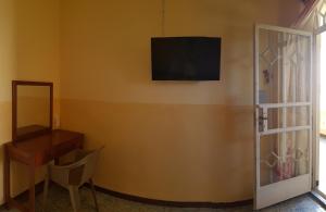 Allamanda Apartments - 100m Bain Boeuf Beach