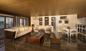 Souq Waqif Boutique Hotels - Tivoli