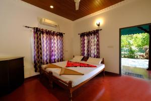 Marari Arapakal Beach Villa