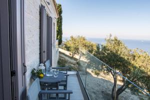 Kampaki Stone Houses Lefkada Greece