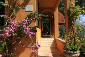 Villa Vibe Luce, beautiful period villa with private pool and lake view