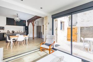 Maisons de vacances La Parenthese : photos des chambres