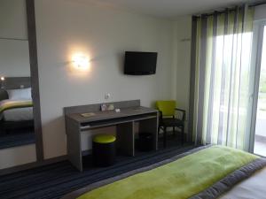 Hotels Hotel Le Chatard : photos des chambres