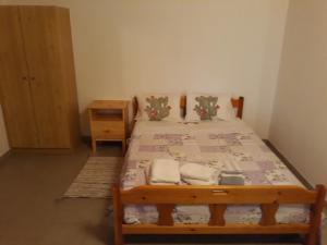 House lagonisi
