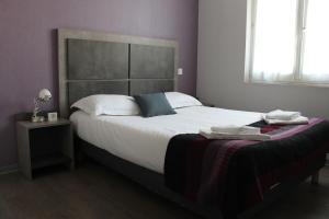 Hotels Hotel du Centre : Chambre Double