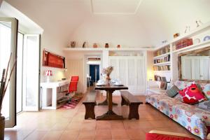 holidaycasa Brandy- A picco sul mare