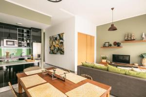 Merc Porto Ribeira`s Place