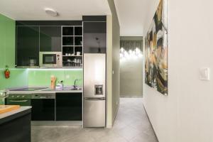 Merc Porto Ribeira`s Place