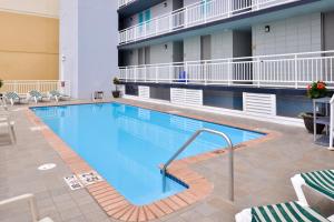 SureStay Studio by Best Western Virginia Beach Oceanfront - image 2