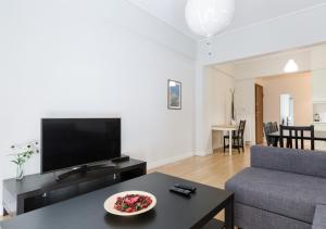 Pame Rentals - 2BD & 2BA Home, 4 Min to Acropolis