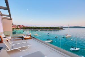 Livingstone Beach House