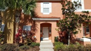 Three-Bedroom Townhouse room in Pompano Beach Townhome #221850 Townhouse