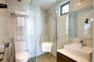 Louisland Hanoi Hotel